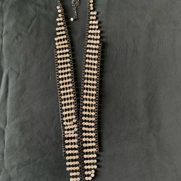 Black rhinestone necklace - Picture 2 of 2